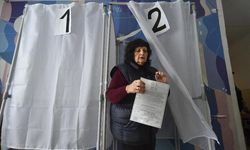 Ukrayna'da 4 bölgede yapılan referandumda sonuç Rusya'ya katılım çıktı