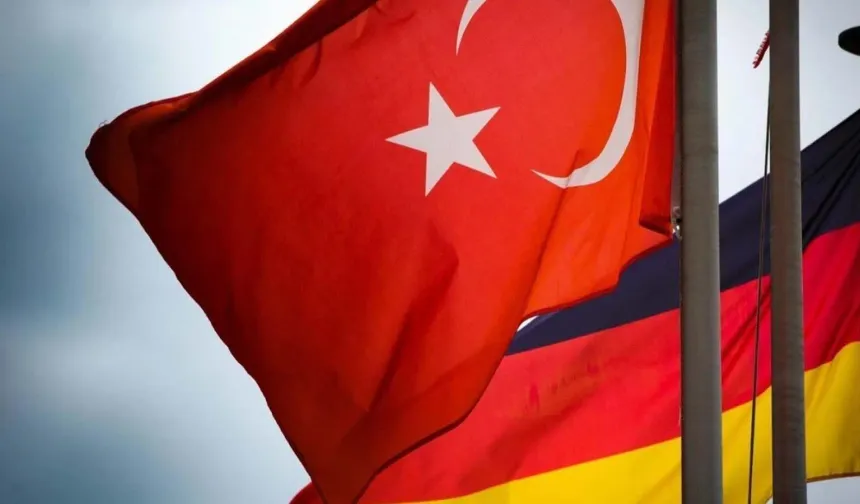 Almanya'daki Türkler için 'Çifte vatandaşlık’ kapısı açılıyor
