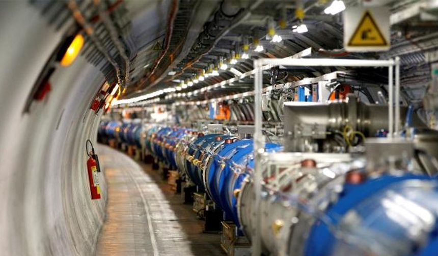 CERN'in Hadron Çarpıştırıcısı enerji krizi nedeniyle erken kapandı